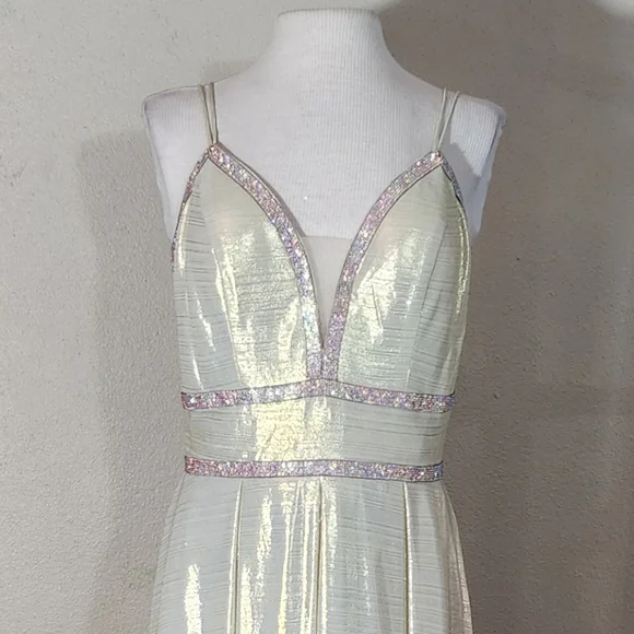 Camille Dress Metallic Sweetheart Rhinstone Maxi Champagne Plus Size 14 - Picture 14 of 17